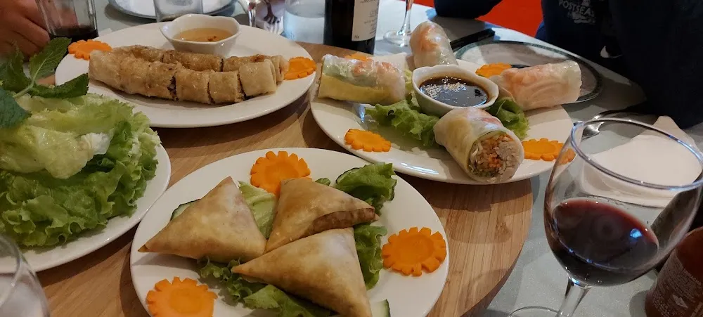 Nems Samoussas Et Rouleaux Printemps